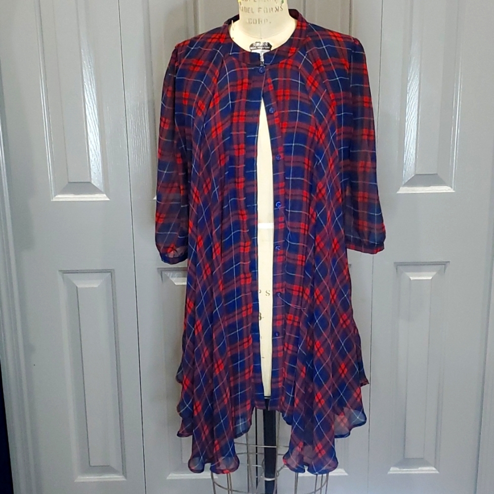 NAVY BLUE AND RED PLAID HANKERCHIEF CHIFFON BUTTON UP SHIRT DRESS SIZE LARGE